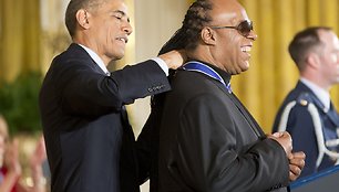 Barackas Obama ir Stevie Wonderis