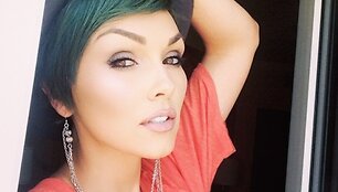 Kandee Johnson
