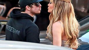 Jennifer Lopez ir Casperas Smartas
