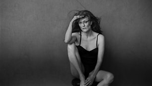 Julianne Moore „Pirelli“ kalendoriuje