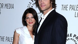 Aktoriai Genevieve Cortese ir Jaredas Padaleckis