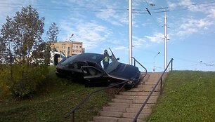 &bdquo;Fordo&ldquo; vairuotojas spruko i&scaron; įvykio vietos.