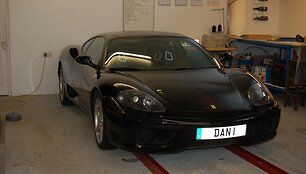 Limuzino gamyba i&scaron; &bdquo;Ferrari 360 Modena&ldquo;