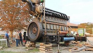 &bdquo;Type 9 V.O.S.&ldquo; variklis