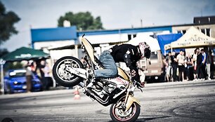 &bdquo;BMW drift &scaron;ou&ldquo; Kretingoje