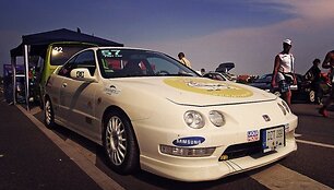 Naglio Vi&scaron;inskio &bdquo;Honda Integra&ldquo;