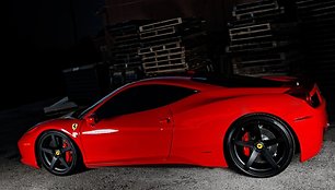 „Ferrari 458 Italia“ su „Vorsteiner“ ratlankiais