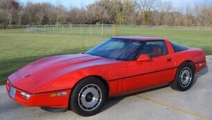 1984-ųjų &bdquo;Chevrolet Corvette&ldquo;