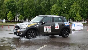 Tarptautinio žurnalistų ralio akimirka