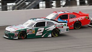 NASCAR serijos lenktynės &bdquo;Chicagoland&ldquo; trasoje