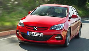 „Opel Astra BiTurbo“