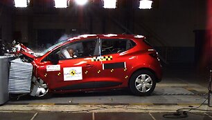 &bdquo;Renault Clio&ldquo; saugumo bandymų metu