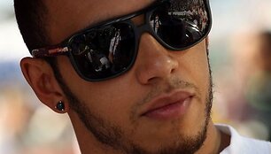 Lewisas Hamiltonas