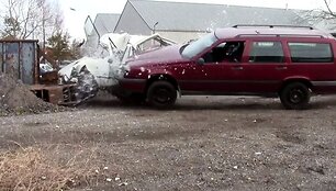 Bandomas &bdquo;Volvo 850&ldquo; patvarumas