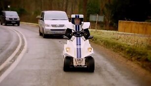 Mažiausias pasaulyje automobilis: P45