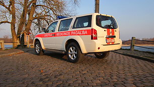 „Nissan Pathfinder“ greitosios pagalbos automobilis