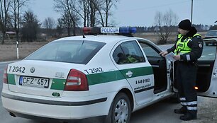 Nemažai kalbintų vairuotojų pasisakė už tai, kad pražangą fiksuotų stacionarus greičio matuoklis, o ne budintis policijos ekipažas