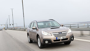 Atnaujintas &bdquo;Subaru Outback&ldquo;