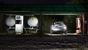 Trečiosios kartos &bdquo;Lexus IS&ldquo;