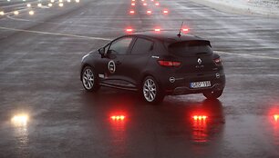 &bdquo;Top Gear&ldquo; Baltijos &scaron;alių metų automobilio rinkimai