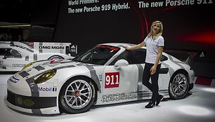 &bdquo;Porsche&ldquo; naujienos Ženevoje