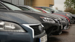 &bdquo;Lexus&ldquo; renginys klientams Panevėžio vairavimo mokymo centre