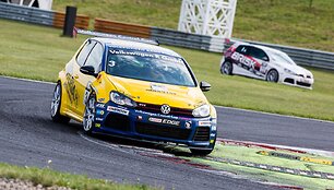&bdquo;Volkswagen Castrol Cup&ldquo; lenktynės Čekijoje