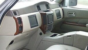 Neįprastai patobulintas &bdquo;Nissan Patrol&ldquo;