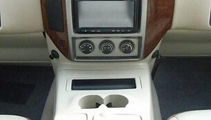 Neįprastai patobulintas &bdquo;Nissan Patrol&ldquo;