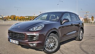Atnaujintas &bdquo;Porsche Cayenne&ldquo;