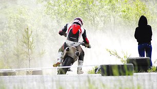 &bdquo;Supermoto&ldquo; varžybos Kačerginės &bdquo;Nemuno žiede&ldquo;