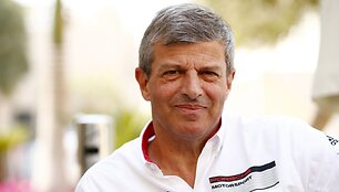 &bdquo;Porsche&ldquo; komandos bandymai Abu Dabyje