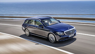 E klasės &bdquo;Mercedes-Benz&ldquo; universalas