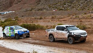 &bdquo;SEAT Leon Dakar&ldquo; remontas Dakare