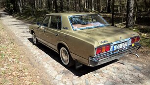 Lietuvoje parduodamas &bdquo;Toyota Crown&ldquo;
