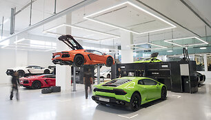 &bdquo;Lamborghini&ldquo; atstovybė Dubajuje