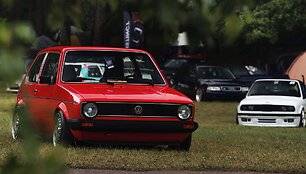 &bdquo;Chill'n'Grill&ldquo; festivalio automobilis