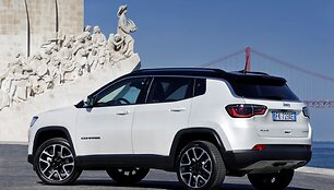 Naujasis &bdquo;Jeep Compass&ldquo;
