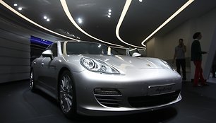 „Porsche Panamera hybrid“