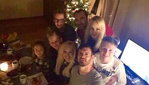 Darju&scaron;as Lavrinovičius su &scaron;eima