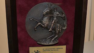 Varėnoje įvyko ketvirtasis tarptautinis veteranų rankinio turnyras &bdquo;Ukrainos ambasadoriaus Lietuvoje taurė 2019&ldquo;. 