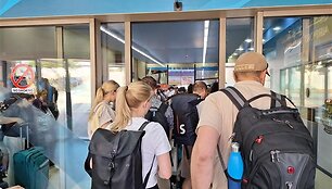 Lietuviai pasiekė Jordanijos Al Akabos (Karaliaus Huseino) oro uostą, i&scaron; kurio bus i&scaron;skraidinti į Vilnių