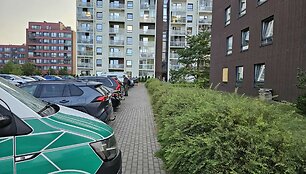 Vilniuje, Pilaitėje, moteris peiliu sužalojo vyrą