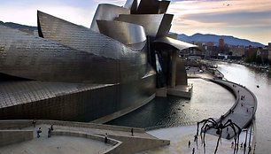 Guggenheimo muziejus Bilbao mieste