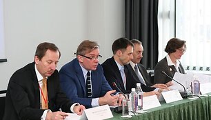 Lietuvos užsienio reikalų ministras Audronius Ažubalis Vilniuje vykstančioje tarptautinėje konferencijoje &bdquo;Shale Gas and Oil as Potential Game Changers in the Energy Market in the Baltic States and Poland&ldquo;