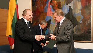 R.Motūzas, Petras Anu&scaron;as, A.Ažubalis