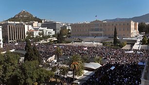 Protestuotojai susirinko prie Graikijos parlamento