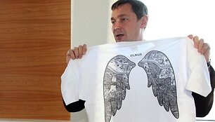 Artūras Zuokas Londonui pristatė mar&scaron;kinėlius