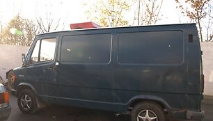 Mikroautobuse rasta 400 litrų dyzelino