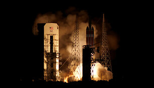 NASA paleido pirmąjį Saulę paliesiantį zondą